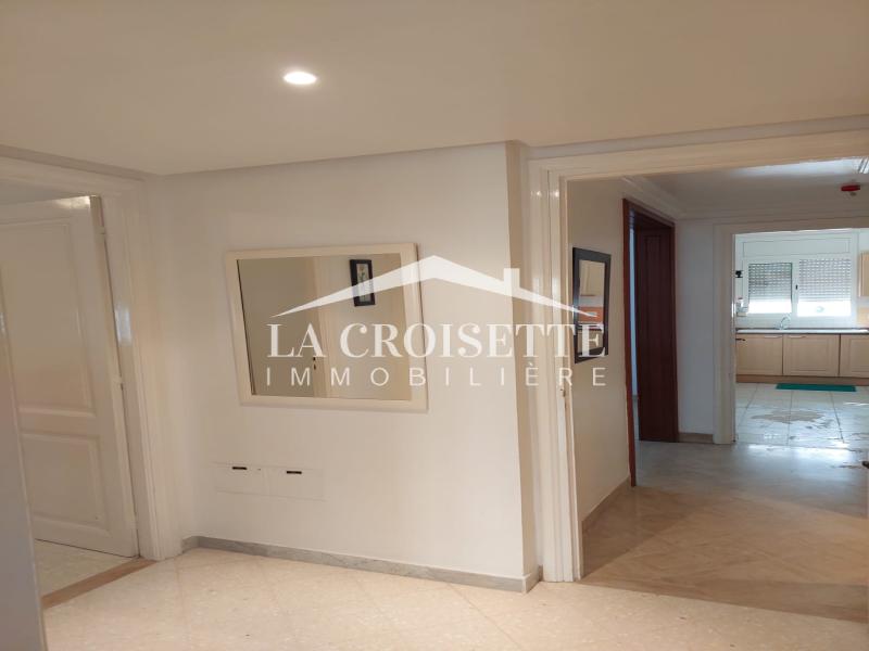 Appartement S+3 avec jardin à La Marsa